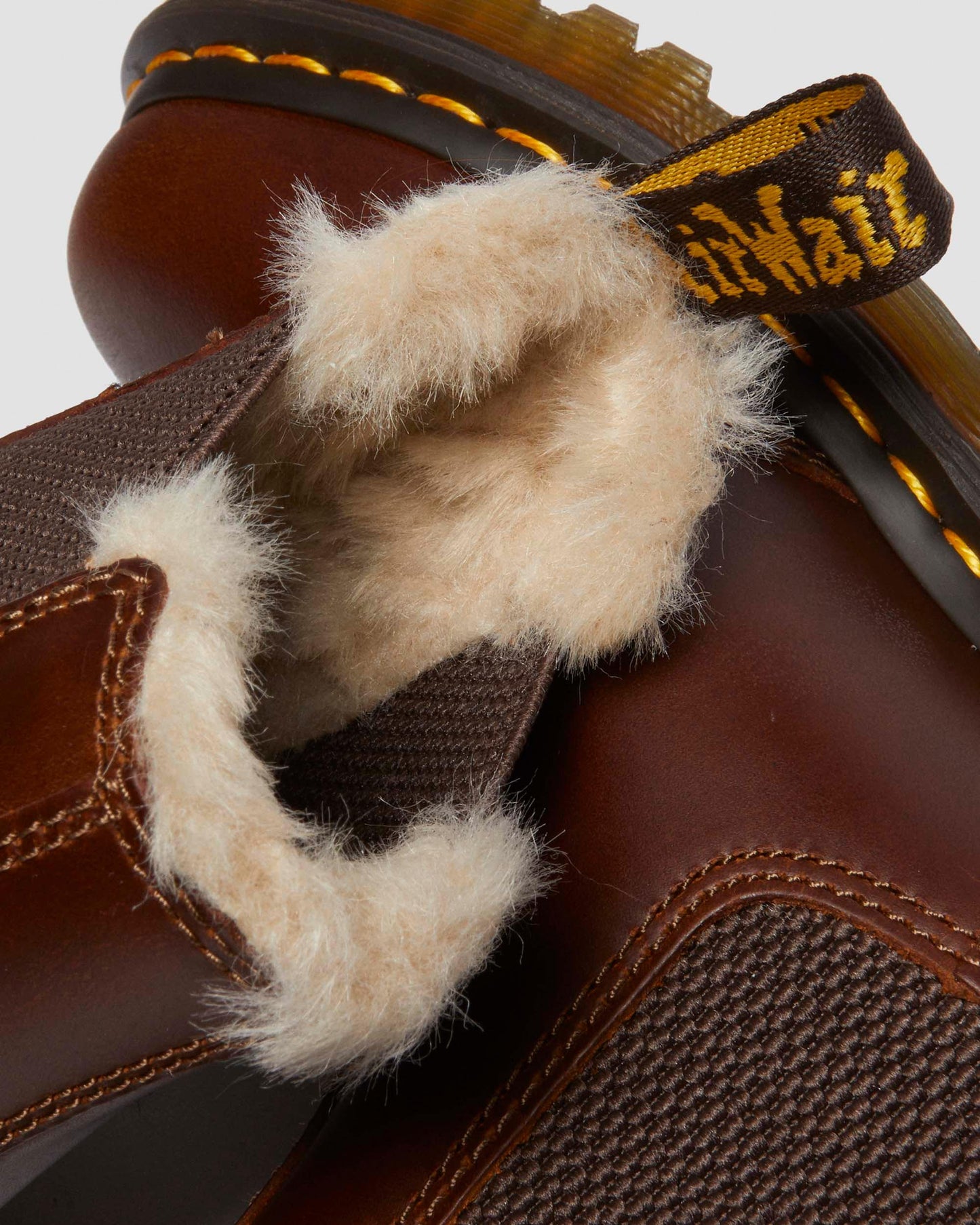 https://cdn.media.amplience.net/i/drmartens/23898243.82.jpg