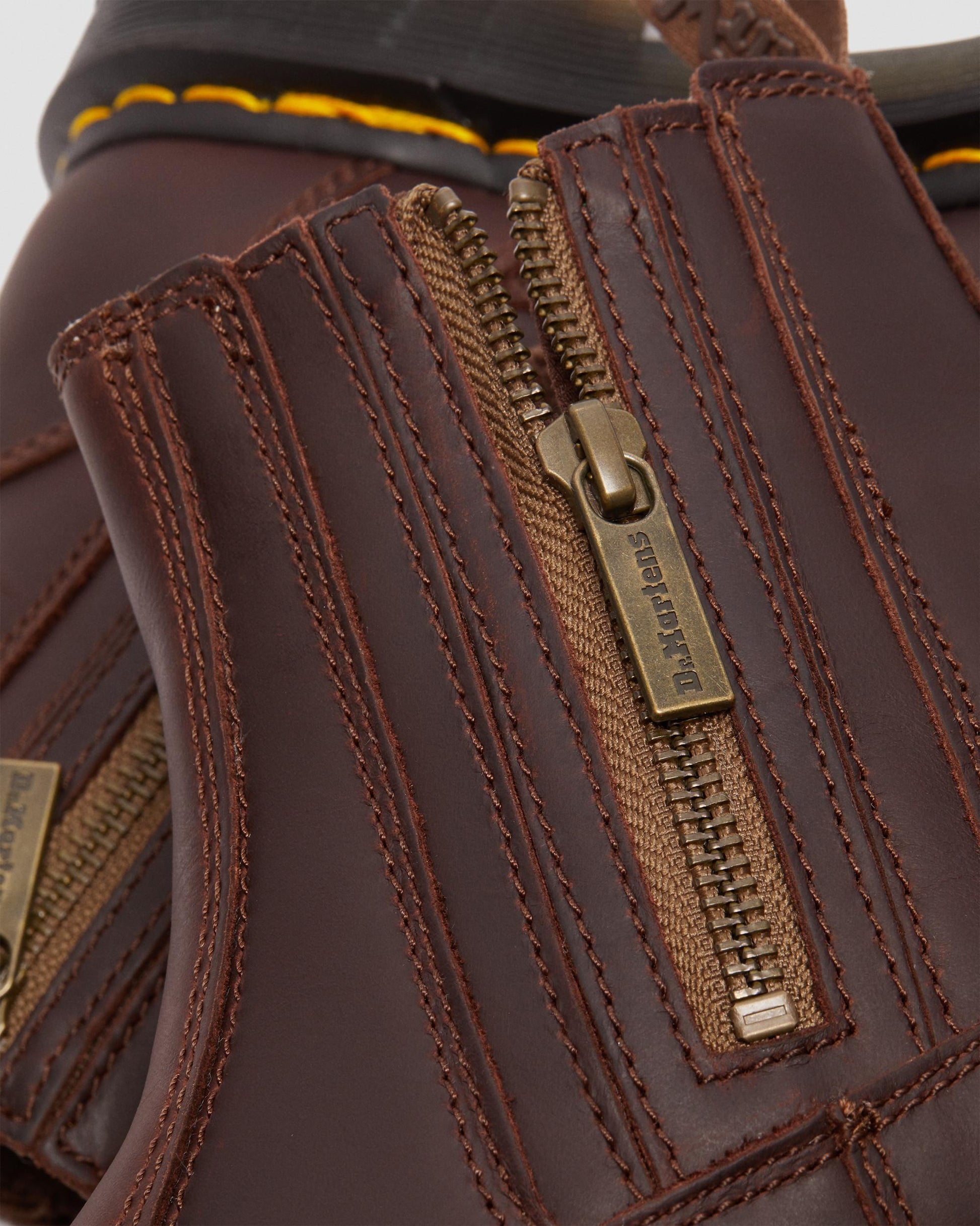 https://cdn.media.amplience.net/i/drmartens/24017201.82.jpg