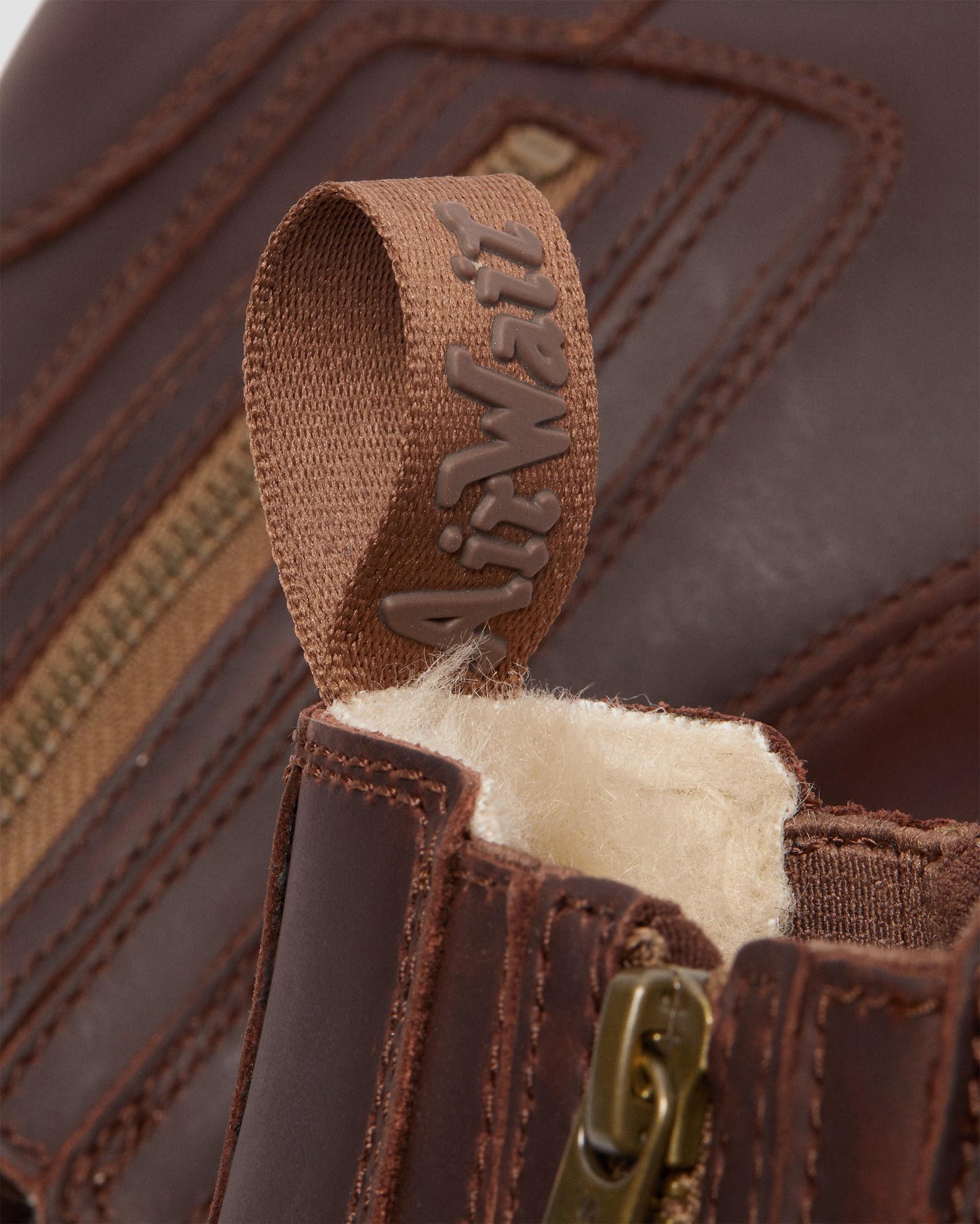 https://cdn.media.amplience.net/i/drmartens/24017201.87.jpg