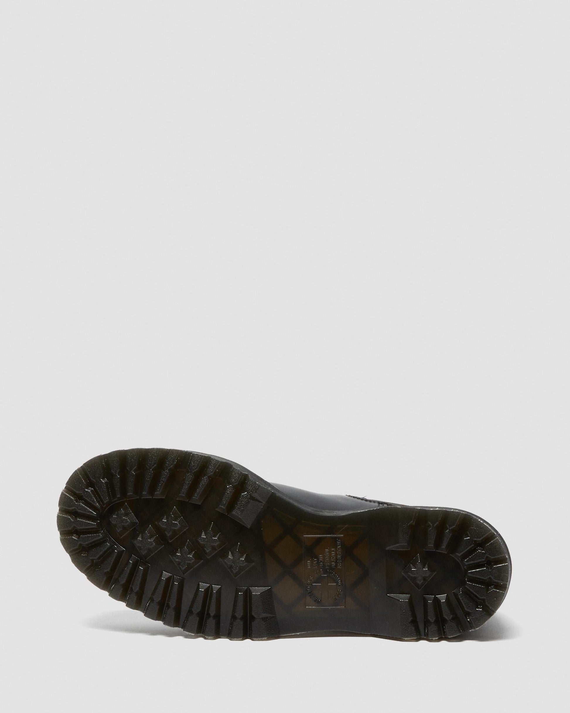 https://cdn.media.amplience.net/i/drmartens/26205001.88.jpg