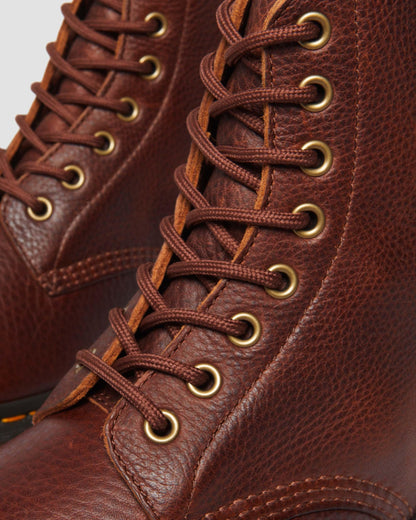 https://cdn.media.amplience.net/i/drmartens/31976253.82.jpg