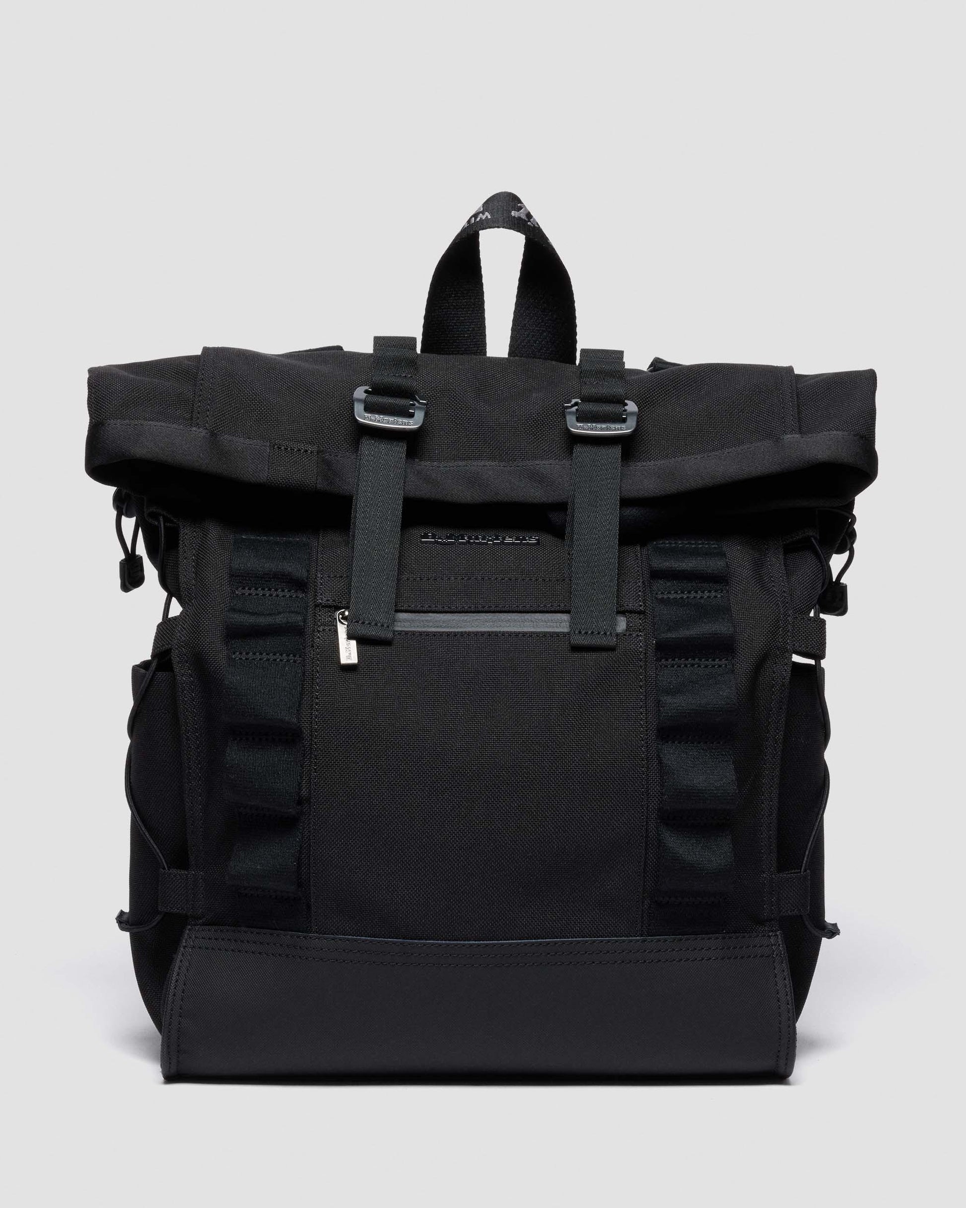 https://cdn.media.amplience.net/i/drmartens/41763001.80.jpg