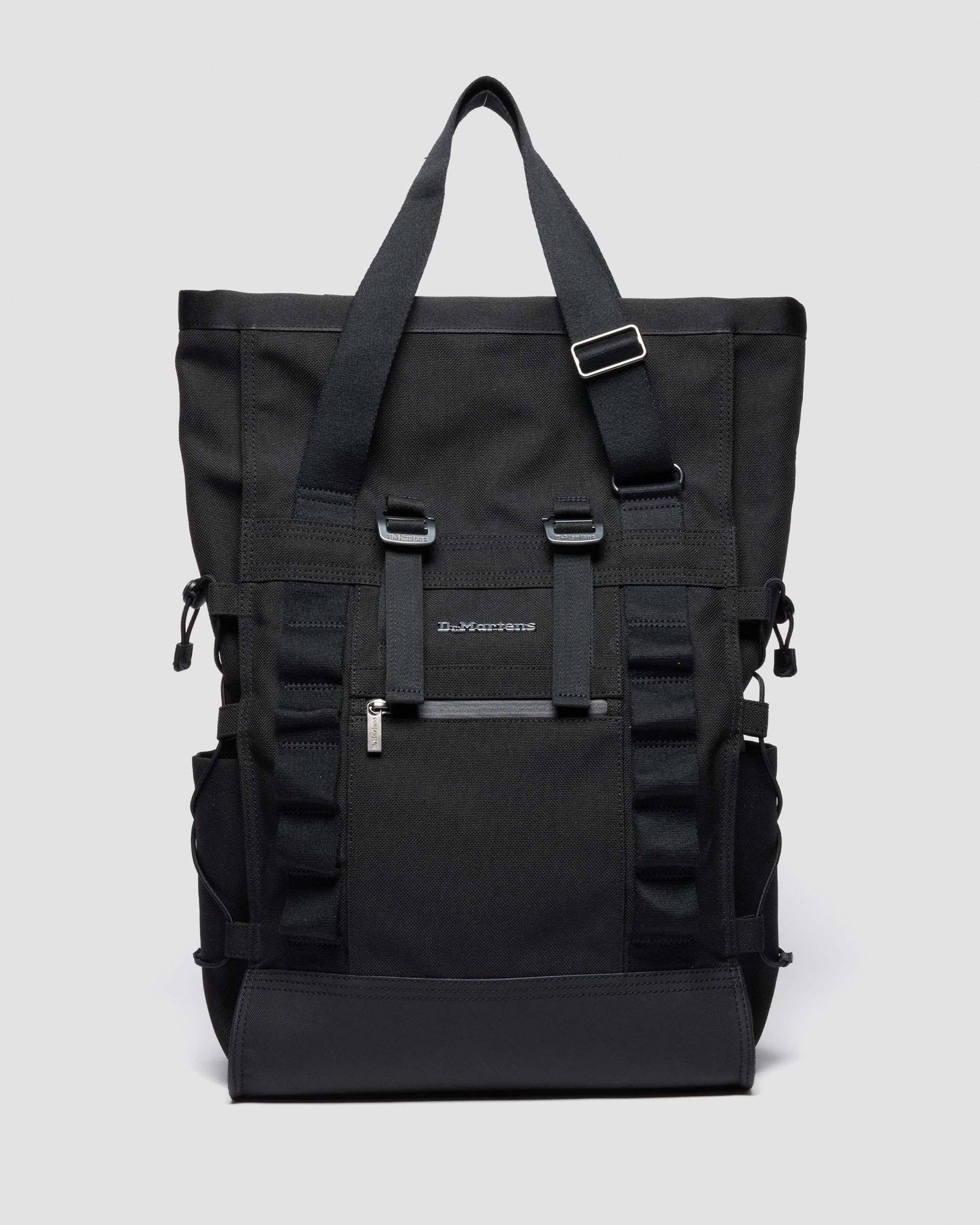 https://cdn.media.amplience.net/i/drmartens/41763001.83.jpg