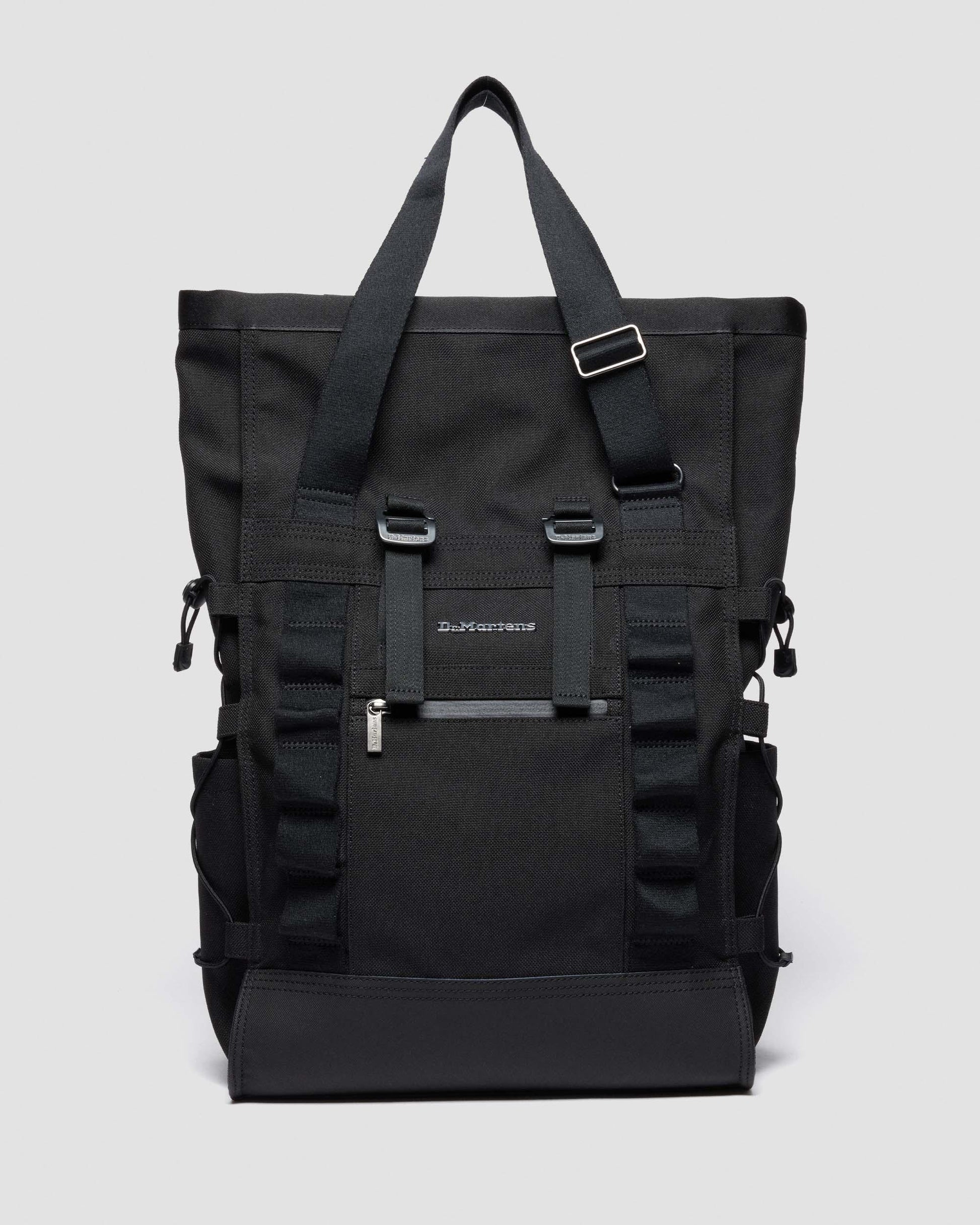 https://cdn.media.amplience.net/i/drmartens/41763001.83.jpg