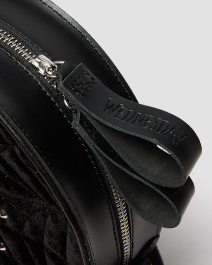 https://cdn.media.amplience.net/i/drmartens/43063001.82.jpg