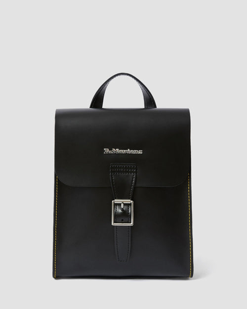 https://cdn.media.amplience.net/i/drmartens/AB101001.80.jpg