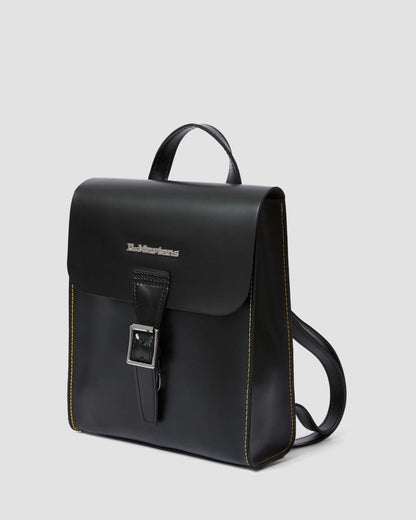 https://cdn.media.amplience.net/i/drmartens/AB101001.85.jpg