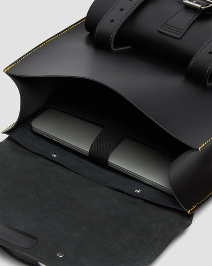 https://cdn.media.amplience.net/i/drmartens/AC989003.86.jpg