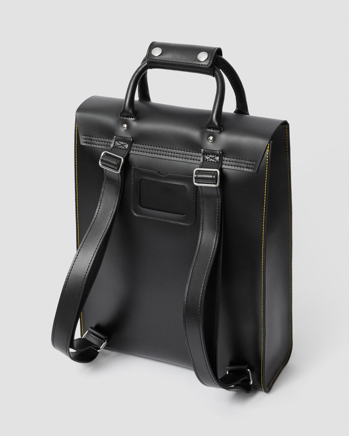 https://cdn.media.amplience.net/i/drmartens/AC989003.87.jpg