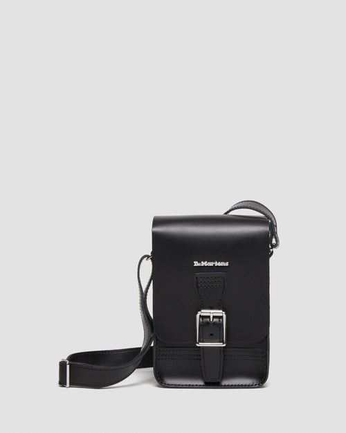 https://cdn.media.amplience.net/i/drmartens/AD055001.80.jpg